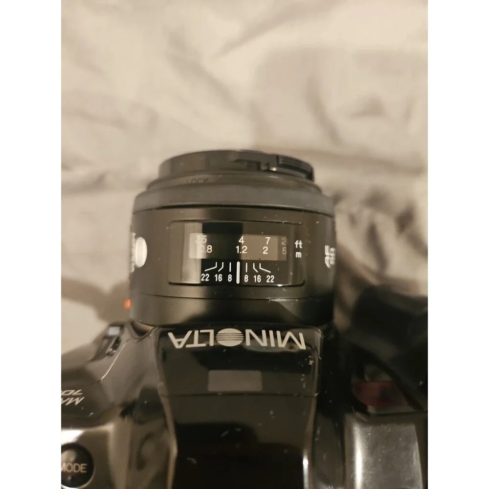 Vintage Minolta Maxxum 7000i Camera w/ Flash - Zoom Lens - Case - Accessories